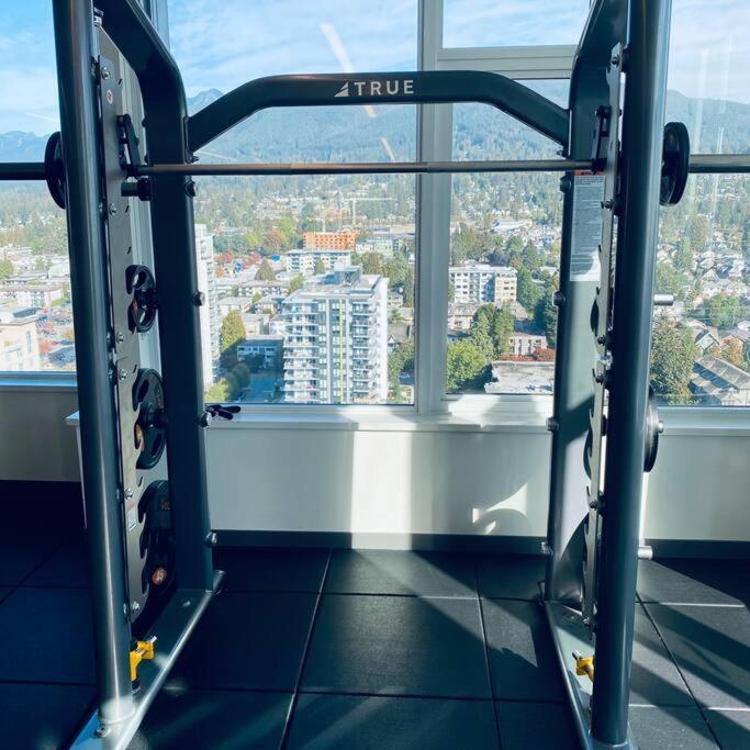 360º Rooftop Patio Views. Your-Home-Away-From-Home Норт-Ванкувер Екстер'єр фото
